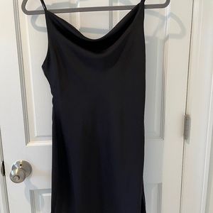 Urban Outfitter- Mallory Cowl Neck Slip Dress- Black- Medium